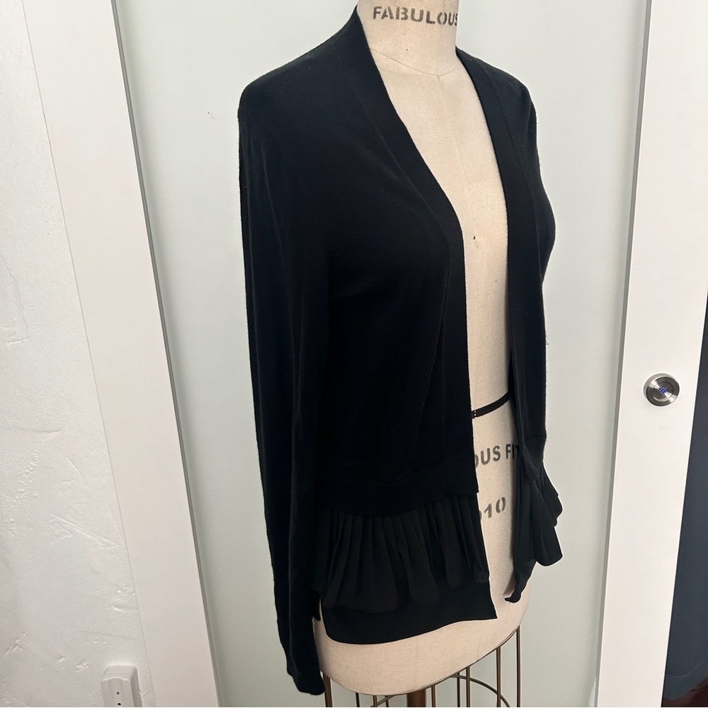 Chelsea28 black open front cashmere blend cardigan pleated hem medium